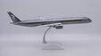 Starlux Airlines Airbus A350-1000 (JC Wings 1:200)
