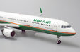 Uni Air Airbus A321 (JC Wings 1:200)