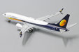 Jet Airways Boeing 737 MAX 8 (JC Wings 1:400)