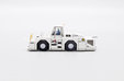 JAL Towing Tractor (JC Wings 1:200)