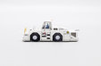 JAL Towing Tractor (JC Wings 1:200)