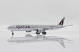 Qatar Airways Boeing 777-300(ER) (JC Wings 1:400)