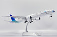 Garuda Indonesia Boeing 777-300(ER) (JC Wings 1:200)