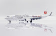 Japan Airlines Boeing 737-800 (JC Wings 1:200)