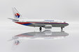 Malaysia Airlines Boeing 737-500 (JC Wings 1:200)