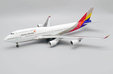Asiana Airlines Boeing 747-400M (JC Wings 1:200)