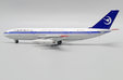 China Xinjiang Airlines Ilyushin IL-86 (JC Wings 1:400)