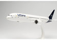 Lufthansa Boeing 787-9 (Herpa Snap-Fit 1:200)