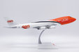 TNT Express Boeing 747-400F (JC Wings 1:200)