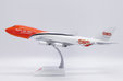 TNT Express Boeing 747-400F (JC Wings 1:200)