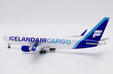 Icelandair Cargo Boeing 767-300(ER)(BCF) (JC Wings 1:400)