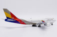 Asiana Airlines Boeing 747-400 (JC Wings 1:400)