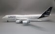 Lufthansa Boeing 747-430 (JFox 1:200)