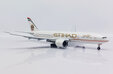Etihad Airways Boeing 777-200LR (JC Wings 1:200)