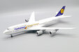 Lufthansa Boeing 747-8 (JC Wings 1:200)