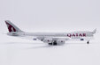 Qatar Airways Cargo Boeing 747-8F (JC Wings 1:400)
