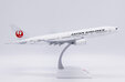 Japan Airlines Boeing 777-200ER (JC Wings 1:200)