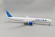 United Airlines Boeing 777-322/ER (Inflight200 1:200)