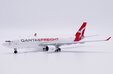 Qantas Freight Airbus A330-200(P2F) (JC Wings 1:400)
