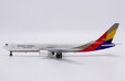 Asiana Cargo - Boeing 767-300F (JC Wings 1:400)
